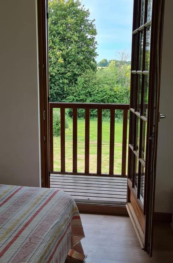 Relais Equestre Du Miloir - Chambres D'Hotes Saint-Desir Eksteriør billede